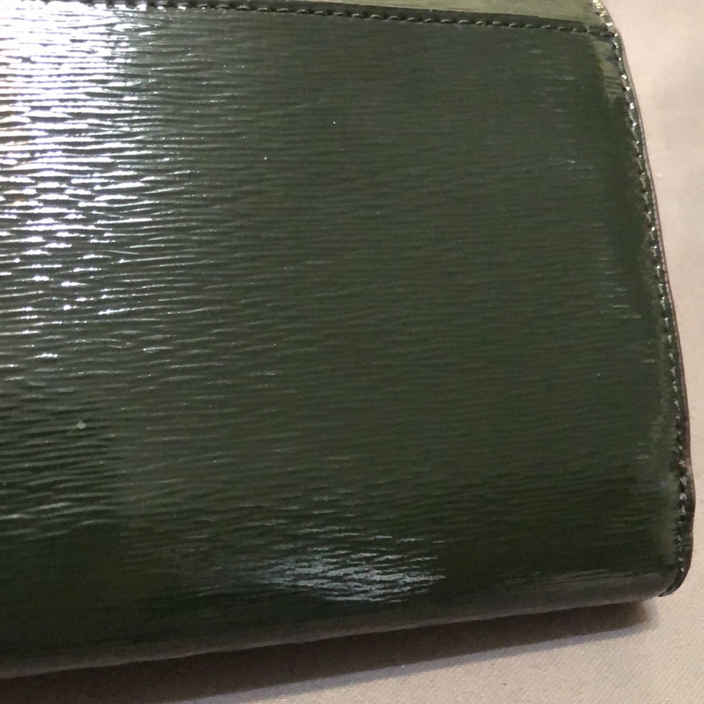 kate spade green patent leather wallet - Picture 6 of 14